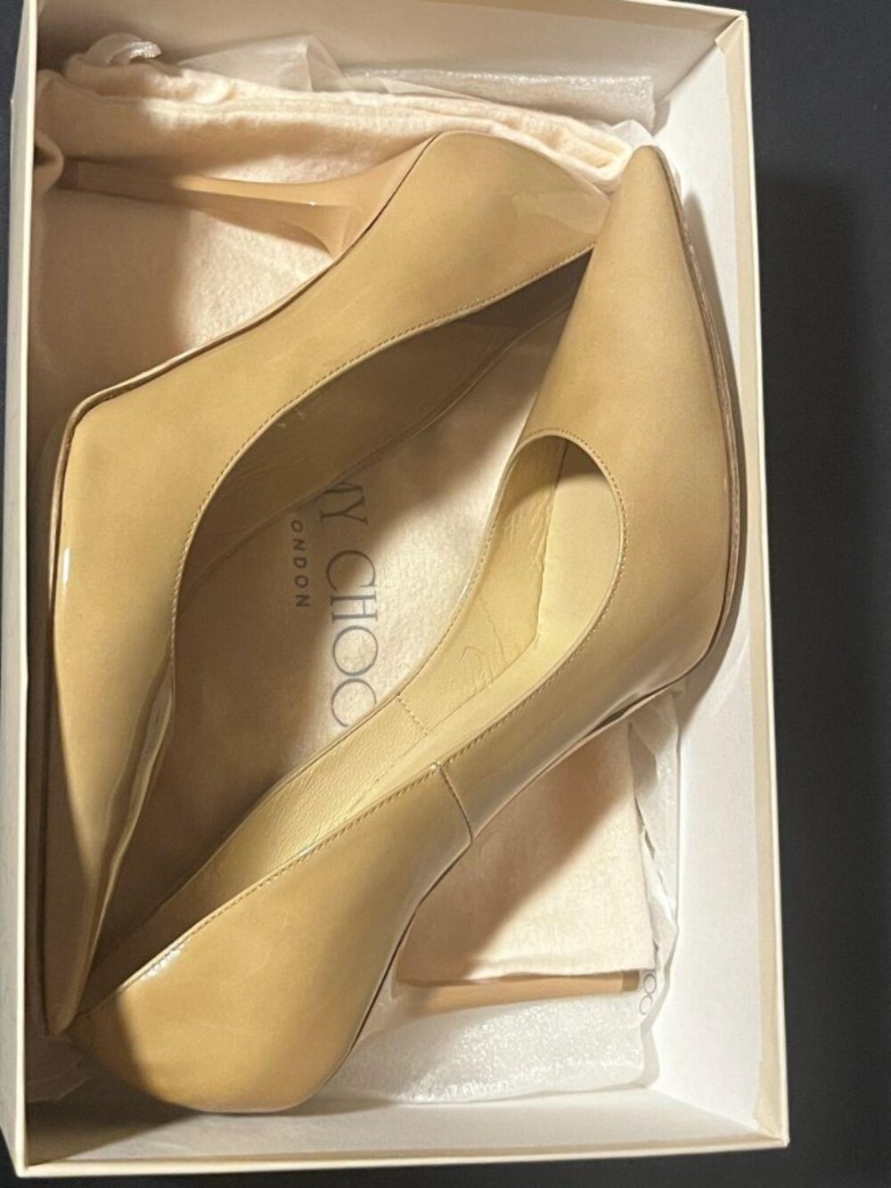 Jimmy Choo Designer Tan Heels (size 39.5) Nude Patent Leather Pointed Toe Pump.
